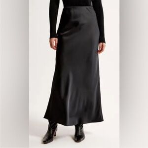 Abercrombie & Fitch Black Elevated Column Satin Maxi Skirt Small S